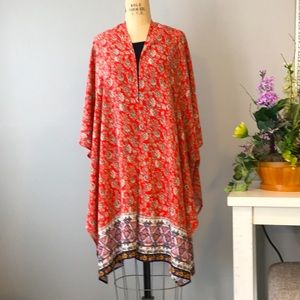 Rossmore border print tunic NWT
